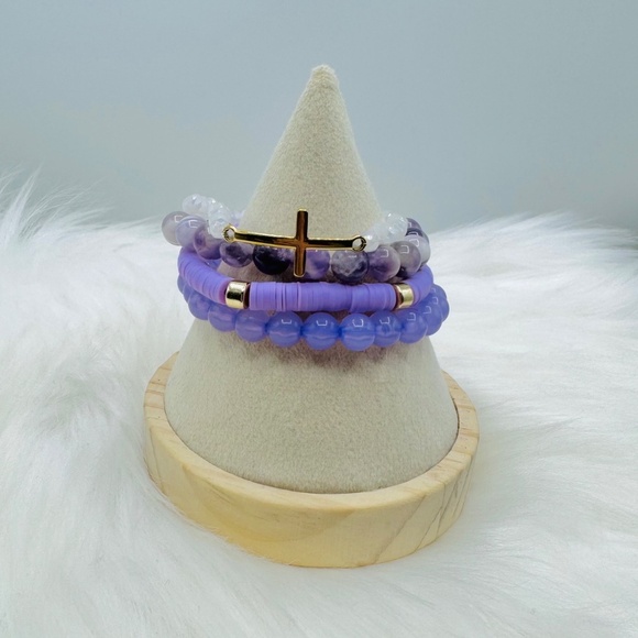 Stainless Steel Cross beaded Arm Candy  Bracelet -  Lavender Color theme - Picture 6 of 6